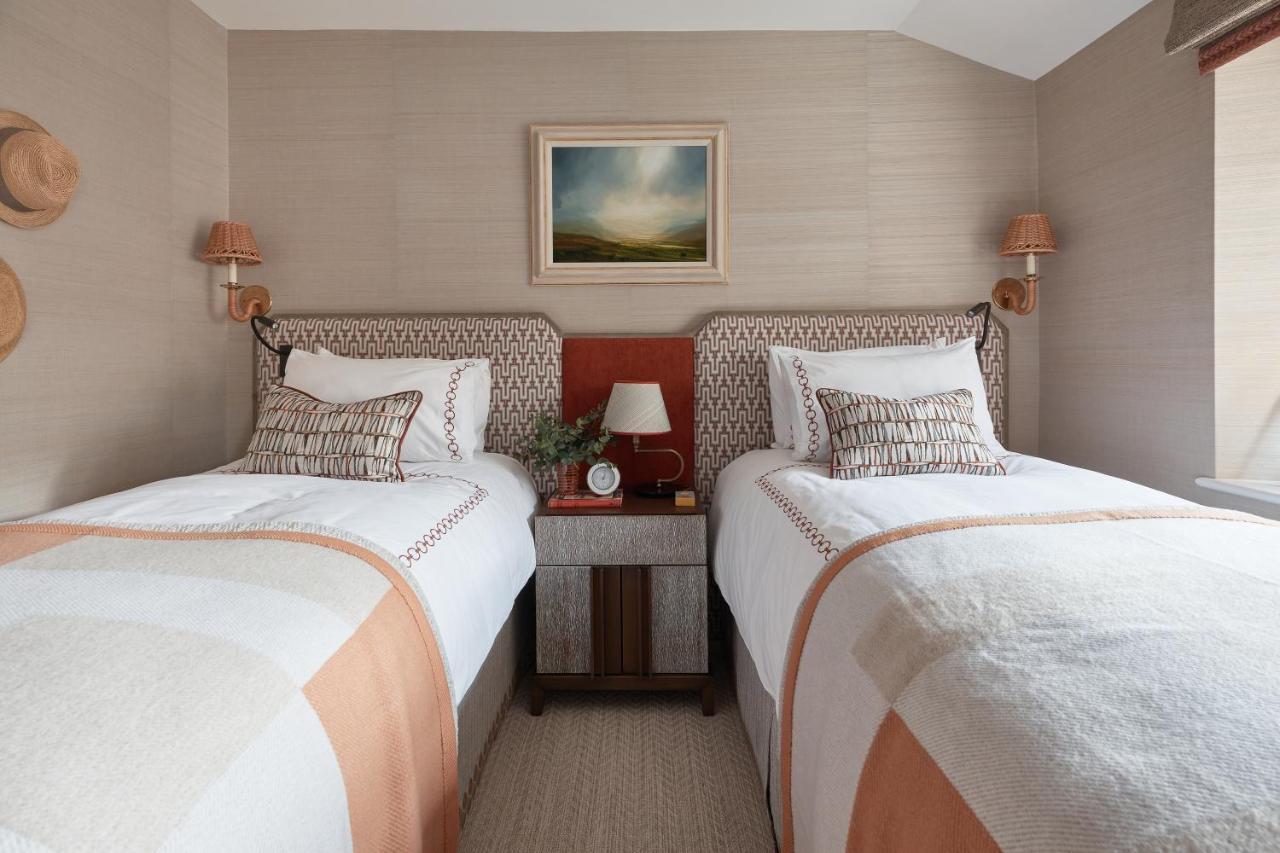 Little Nut Cottage Ambleside Bagian luar foto
