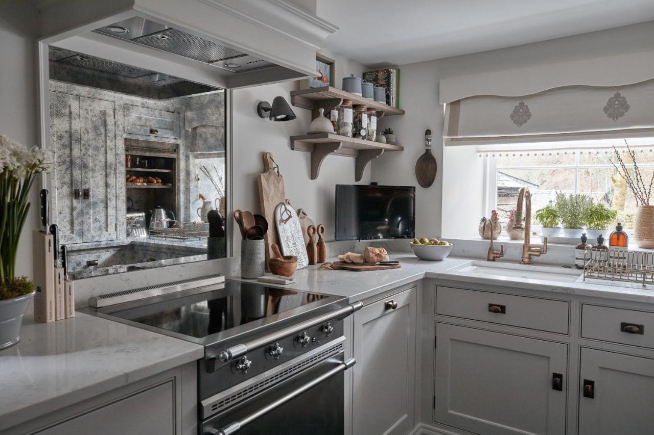Little Nut Cottage Ambleside Bagian luar foto